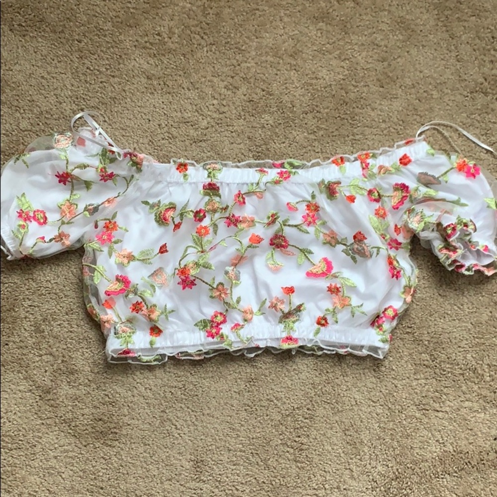 Floral crop top with a white mesh overtop.